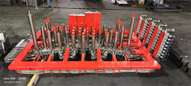 Mold Manufacturing01