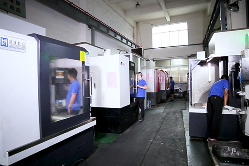 Mold-Manufacturing10