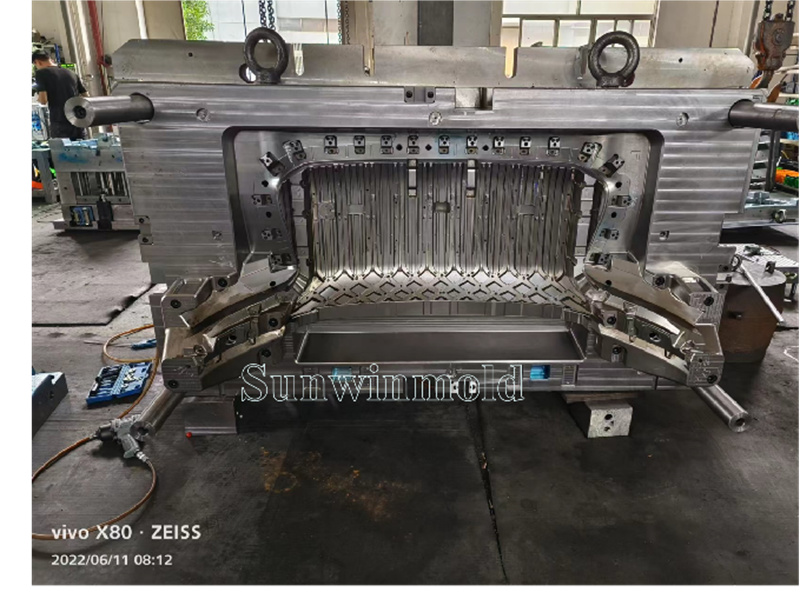 Mold Manufacturing05