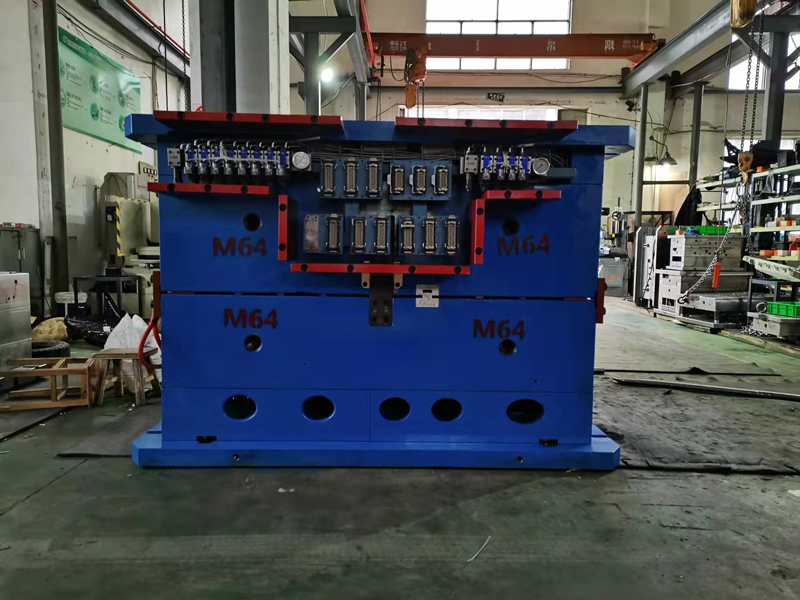 Mold-Manufacturing31